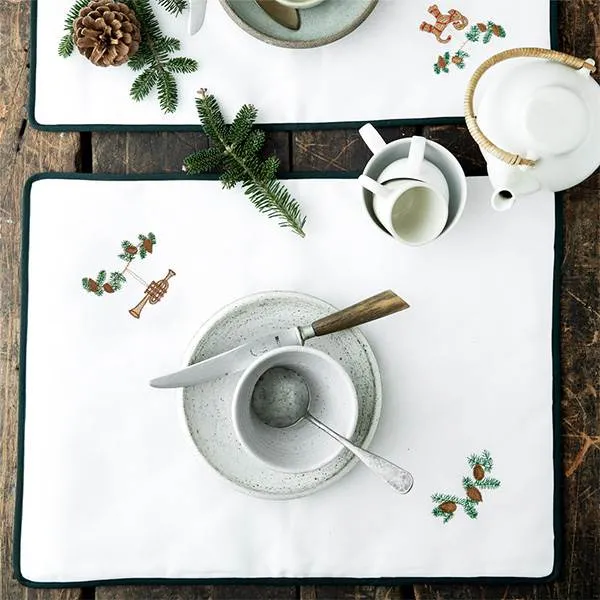 Langkilde & Søn - Julunderlägg med trumpet - 38 x 50 cm.